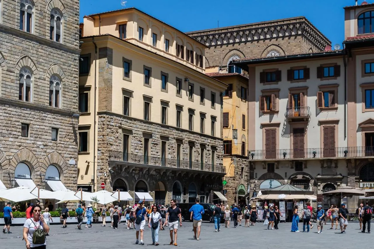 Apartments Florence - Palazzo Signoria Luxury Apartments 0*,